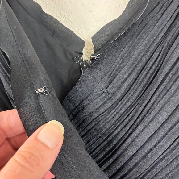 Banana Republic Black Pleated Spaghetti Strap Dress 8 Cocktail Garden Party - Picture 3 of 10